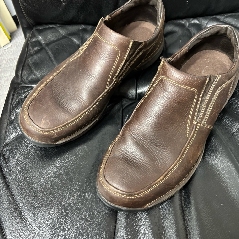 Rockport Dark Brown Leather Loafers, very lightly used. Great condition!